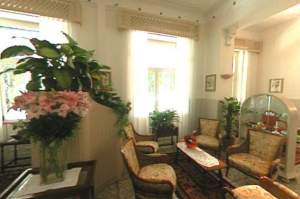 Xtrallusion offers characteristic Bed and Breakfast, B&B, Guest House, Hotel, Albergo and Country Lodge accommodation in Italy. Plus independent self-guided Walking, Adventure, Activity, Skiing and Paragliding Holiday itineraries on the Italian Rivieras, in the Italian Lakes, in the Italian Alps and in some of the most beautiful corners of Italy.